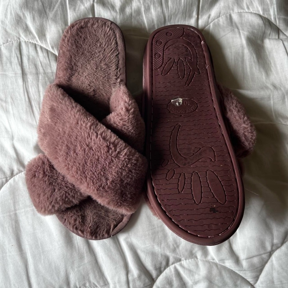 Pink fur slippers